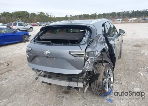 2021 Buick Envision Fwd Avenir z USA, uszkodzony, nr VIN LRBFZRR45MD176355